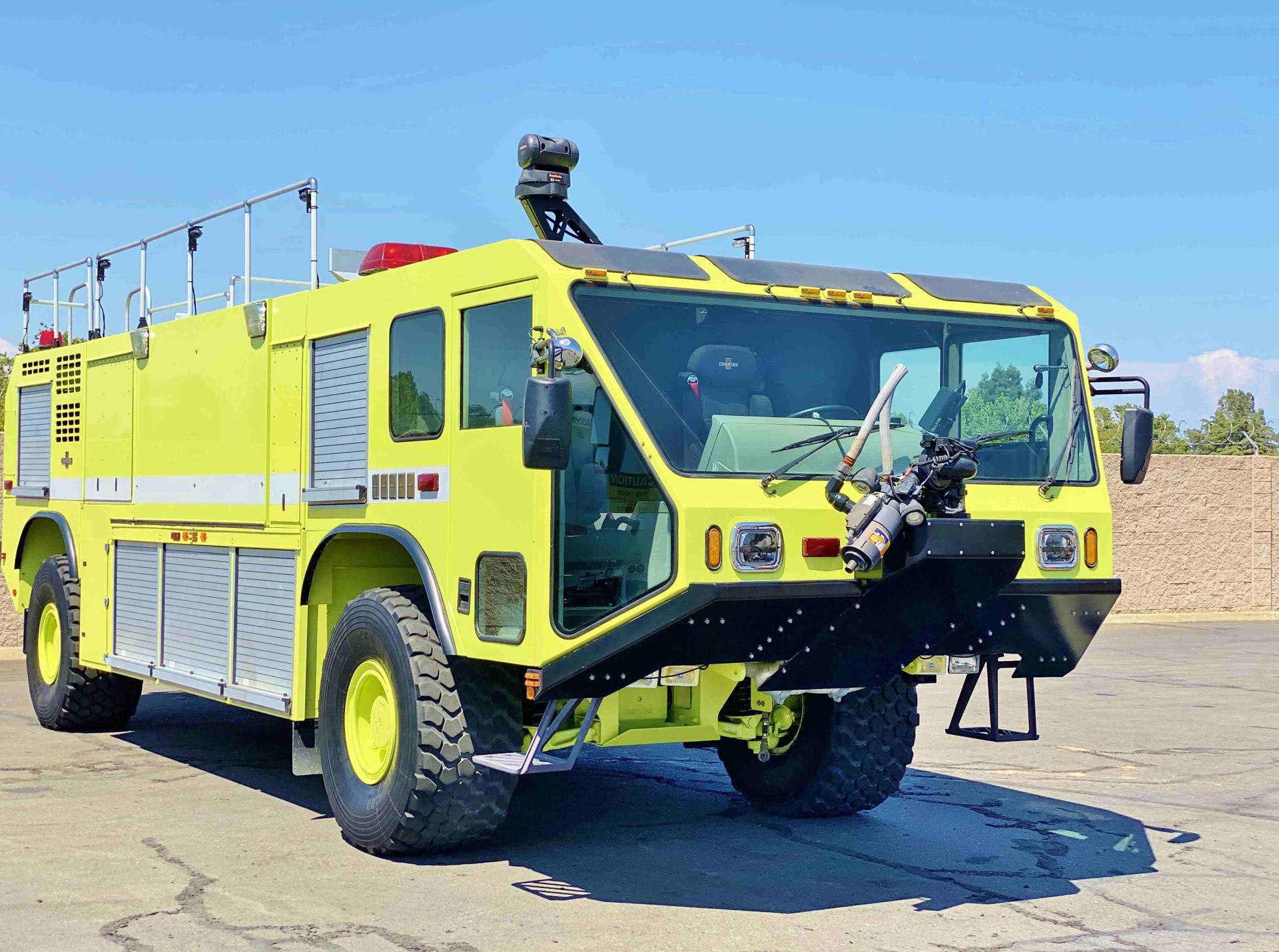 Used Arff Truck For Sale