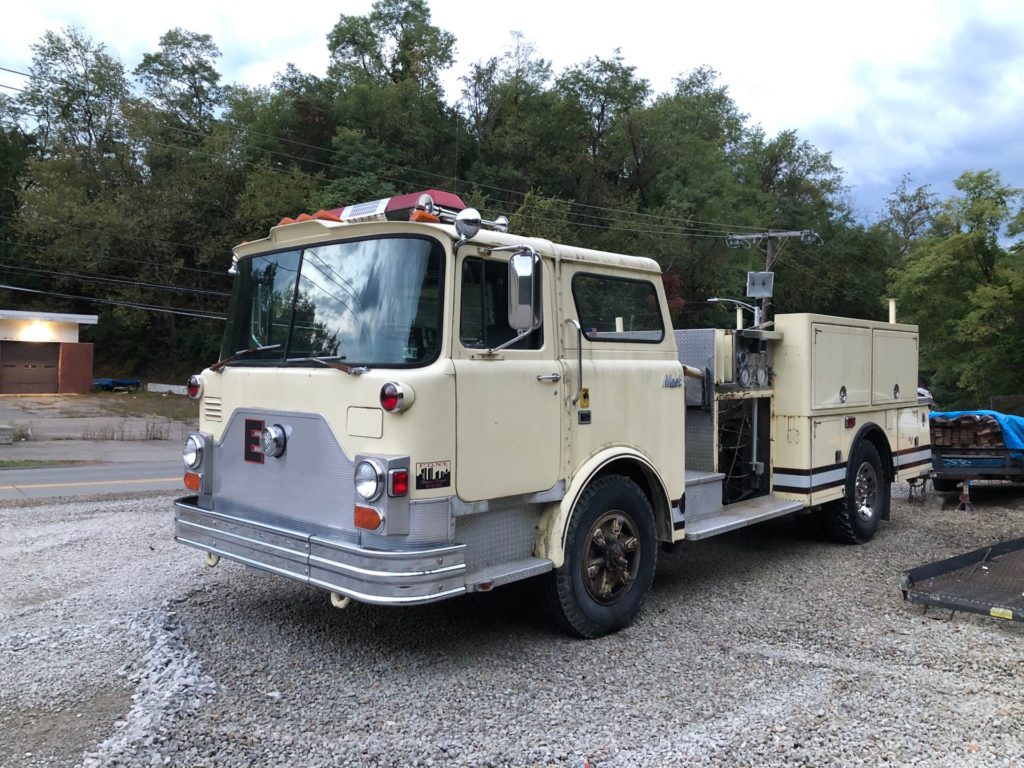 Antique Fire Trucks For Sale Vintage Trucks Fenton Fire