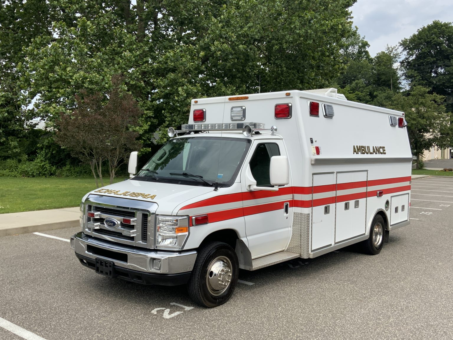 Used Ambulances For Sale Type 1, 2, & 3 Fenton Fire