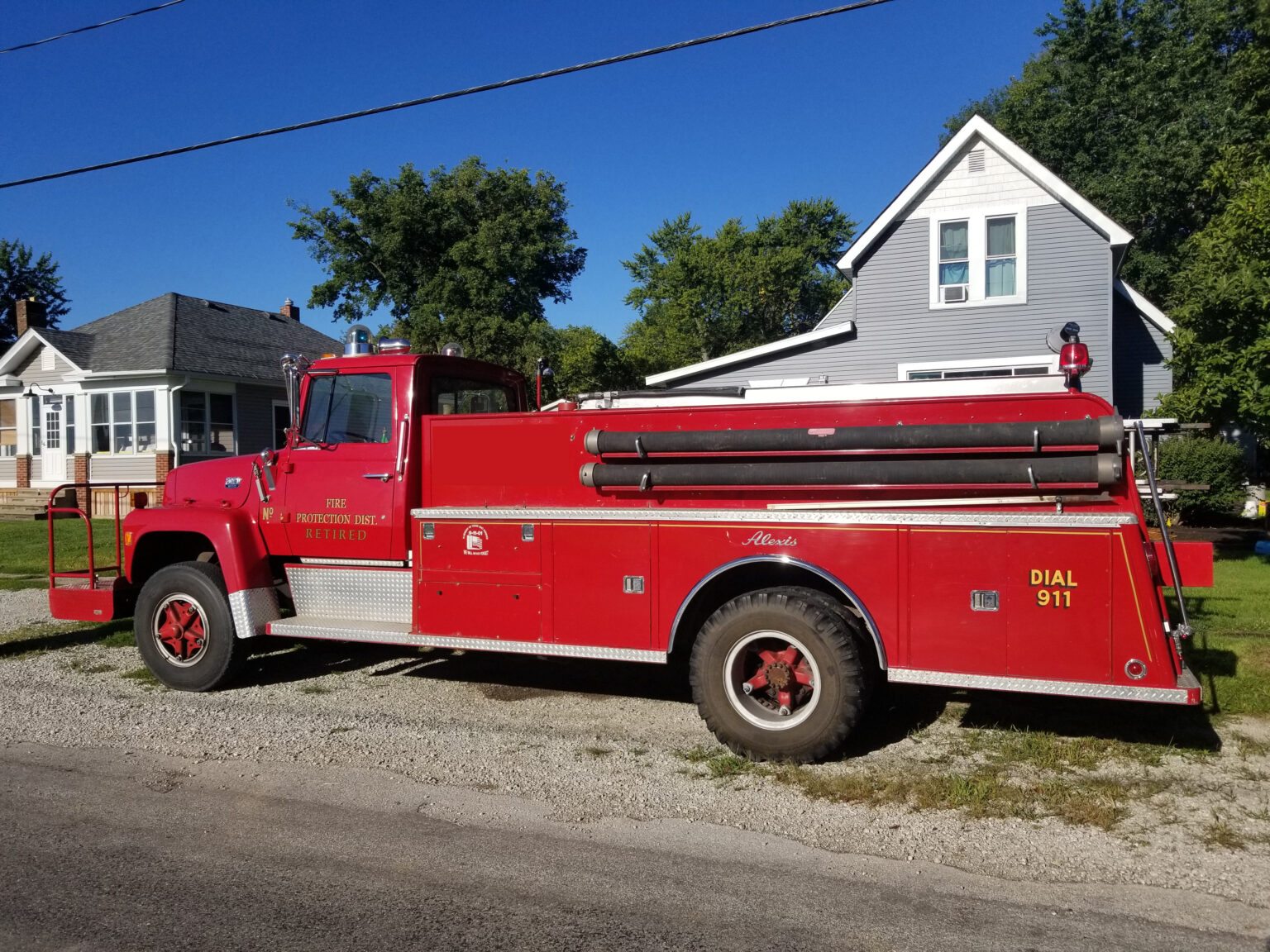 Antique Fire Trucks For Sale Vintage Trucks Fenton Fire